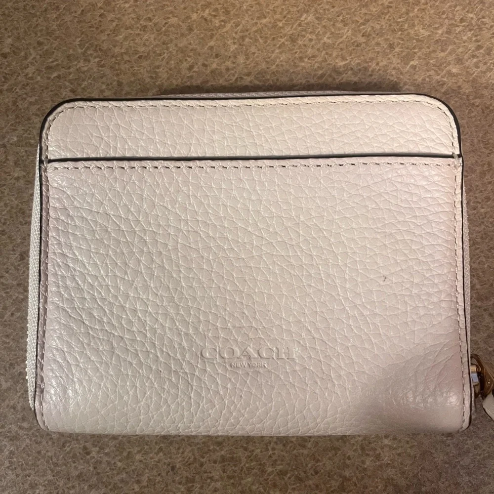 Coach x NASA Space small zip around wallet - Picture 3 of 9